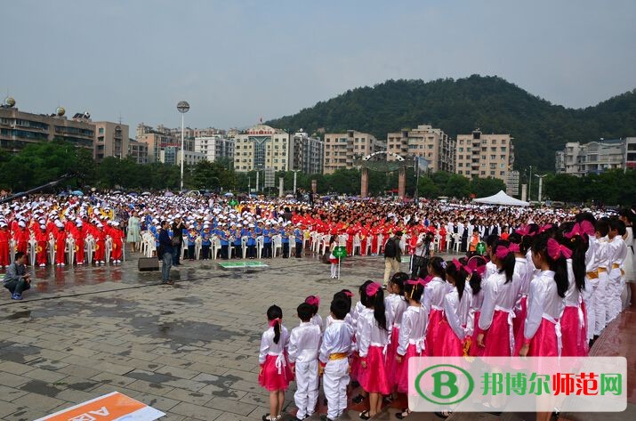貴陽(yáng)振華藝術(shù)師范職校2023年報(bào)名條件、招生要求、招生對(duì)象