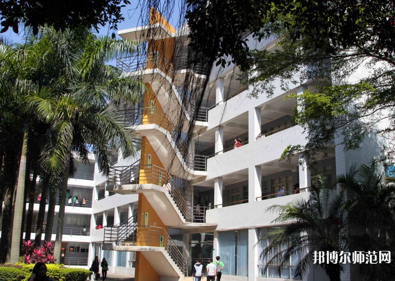 中山大學新華師范學院廣州校區(qū)招生辦聯系電話