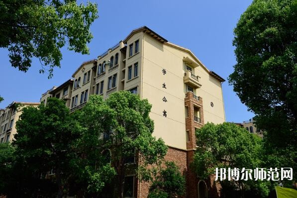 上海外國語師范大學賢達經濟人文學院崇明校區(qū)宿舍條件