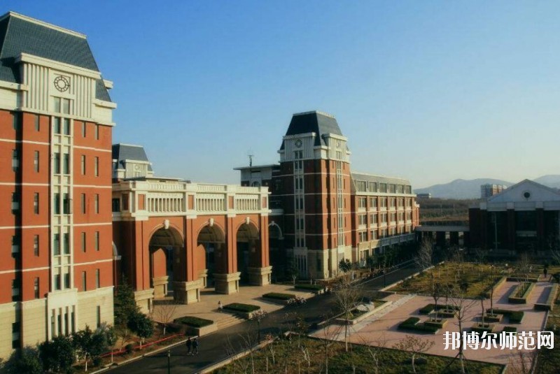 山東財(cái)經(jīng)師范大學(xué)明水校區(qū)招生辦聯(lián)系電話(huà)