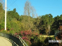 昆明電機(jī)技工幼兒師范學(xué)校2023年報(bào)名條件、招生要求、招生對(duì)象