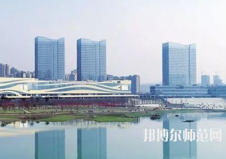南充應用技術幼兒師范職業(yè)學校2020年報名條件、招生要求、招生對象 