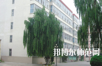 長治廣播藝術(shù)幼兒師范學校2020年招生辦聯(lián)系電話 