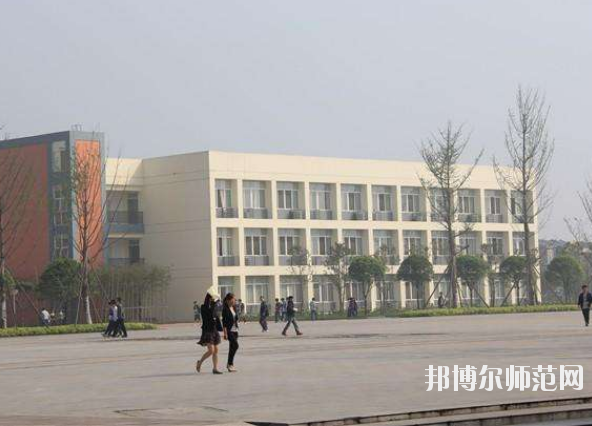 崇州幼兒師范電子職業(yè)技術(shù)學(xué)校2020年報(bào)名條件、招生要求、招生對(duì)象