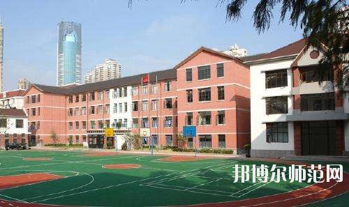 石家莊東方科技幼兒師范中等專業(yè)學校2020年報名條件、招生要求、招生對象