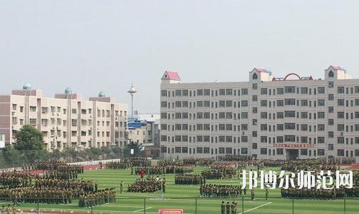 四川弘博中等專業(yè)幼兒師范學校2020年報名條件、招生要求、招生對象
