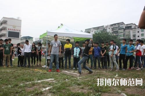 四川渠縣職業(yè)幼兒師范中專學校網站網址