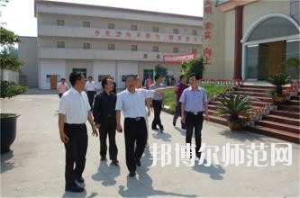 廣安市英才職業(yè)技術幼兒師范學校網站網址