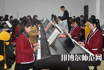 陜西2020年中專幼師學?？梢钥即髮? width=