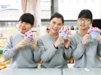 雅安2021年幼師學(xué)校和中專(zhuān)有哪些區(qū)別