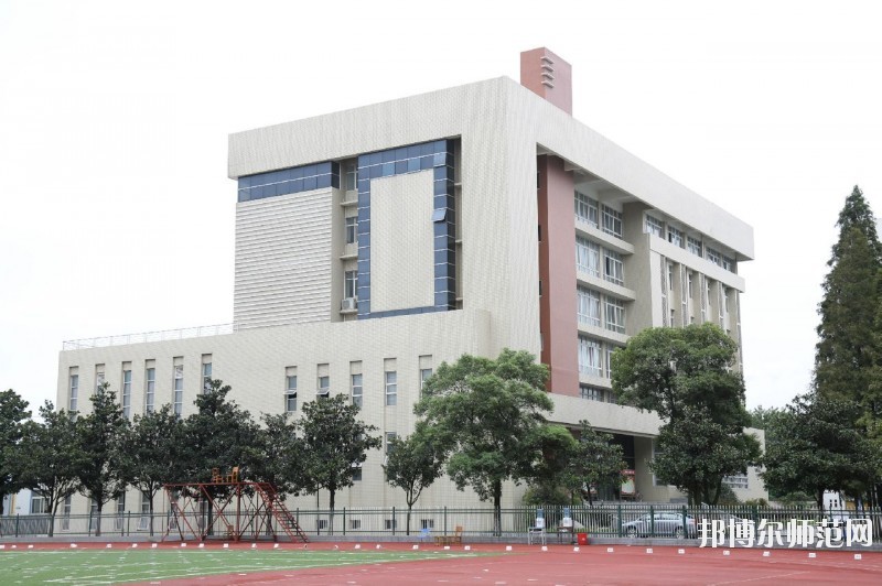 汕頭職業(yè)技術(shù)師范學(xué)院金園校區(qū)2021年報(bào)名條件、招生要求、招生對象
