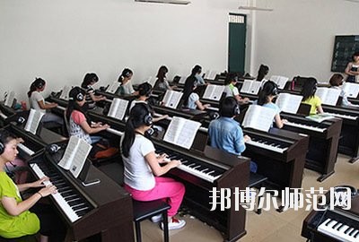 曲靖2021年現(xiàn)在幼師學(xué)校學(xué)什么專(zhuān)業(yè)好