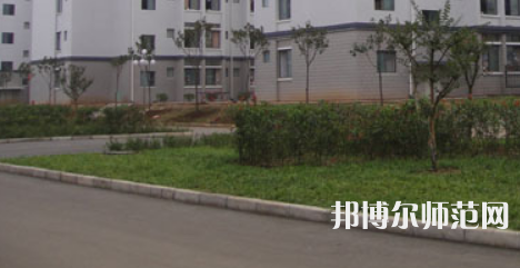 信陽(yáng)職業(yè)技術(shù)師范學(xué)院2023年怎么樣、好不好