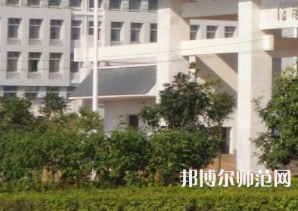 信陽(yáng)職業(yè)技術(shù)師范學(xué)院2023年報(bào)名條件、招生要求、招生對(duì)象