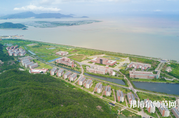 吉林大學(xué)珠海師范學(xué)院2023年報(bào)名條件、招生要求、招生對(duì)象