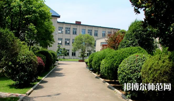 貴陽長城幼師職業(yè)學(xué)校2023年報(bào)名條件、招生要求、招生對象