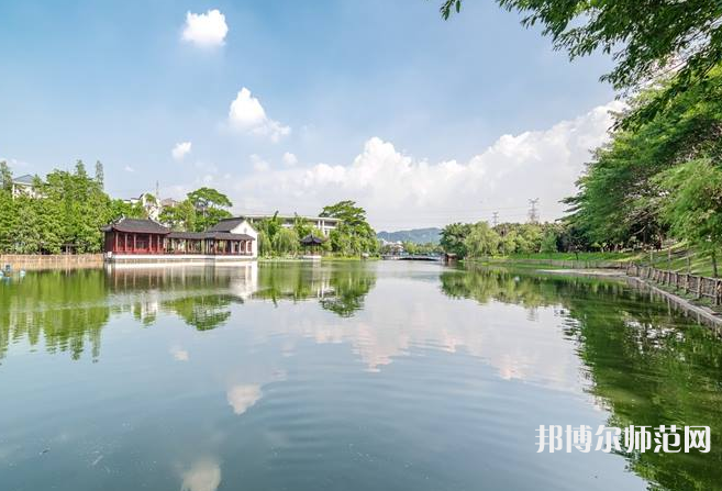 廣東外語外貿(mào)師范大學(xué)南國商學(xué)院2023年報名條件、招生要求、招生對象