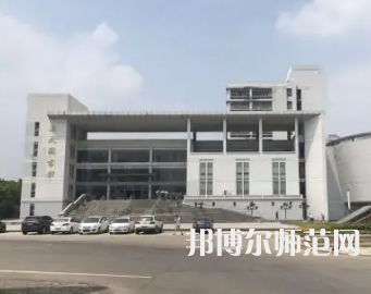 安徽大學(xué)師范學(xué)院龍河校區(qū)2023年報(bào)名條件、招生要求、招生對象
