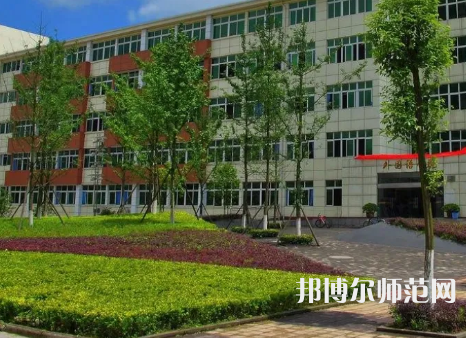 重慶師范大學涉外商貿學院銅梁校區(qū)2023年報名條件、招生要求、招生對象 