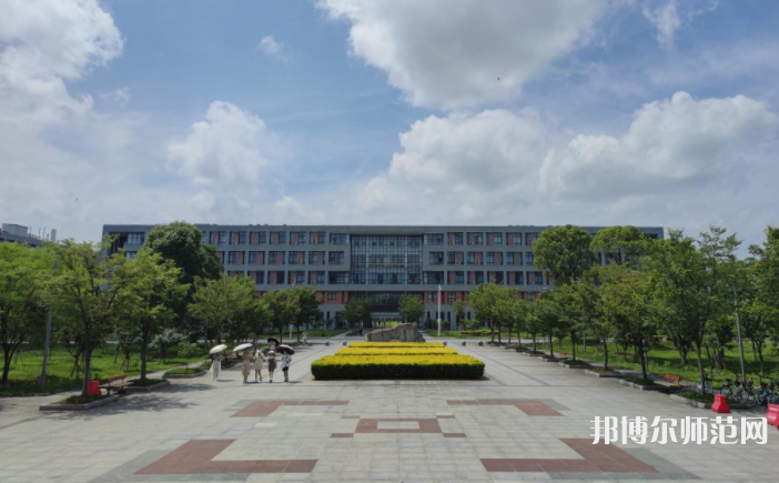 長江大學師范學院武漢校區(qū)2023年怎么樣、好不好