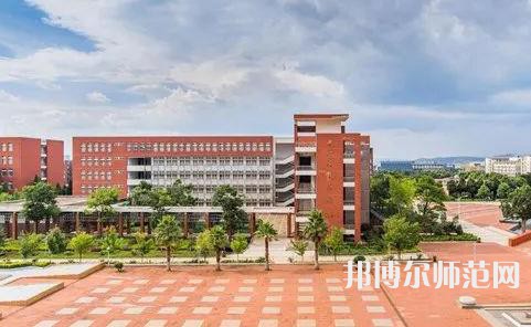 黔南民族幼兒師范高等?？茖W校2023網站網址