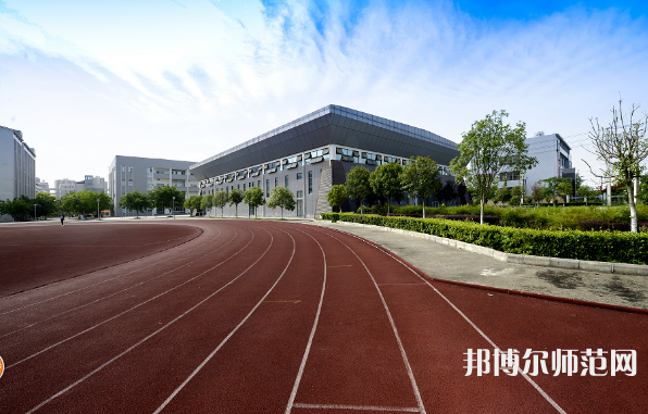 瀘州職業(yè)技術(shù)師范學院2023年地址在哪里