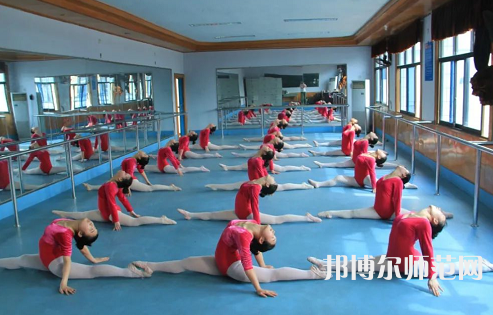 達州職業(yè)技術師范學院新校區(qū)2023年學費、收費多少 