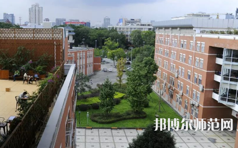 四川大學(xué)師范學(xué)院望江校區(qū)2023年學(xué)費(fèi)、收費(fèi)多少