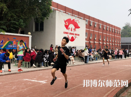 瀘州天宇幼師中等職業(yè)技術(shù)學校2021年學費、收費多少