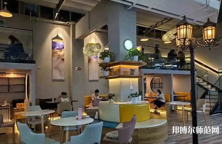 河北師范大學(xué)匯華學(xué)院2023年報(bào)名條件、招生要求、招生對象