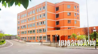 2023年安順光輝幼師職業(yè)技術(shù)學(xué)校報(bào)名條件、招生對象