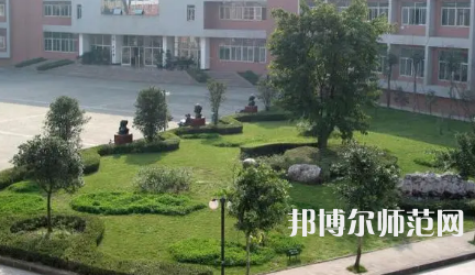2023年成都莊園機(jī)電職業(yè)技術(shù)幼兒師范學(xué)校報(bào)名條件、招生對(duì)象
