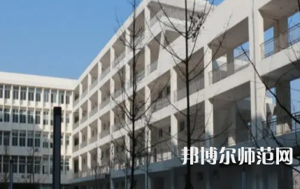 2023年成都信息技術(shù)幼兒師范學(xué)校報(bào)名條件、招生對(duì)象