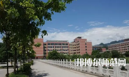 2023年樂山西成幼兒師范職業(yè)學(xué)校報(bào)名條件、招生對(duì)象