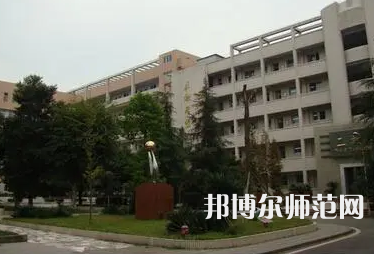 2023年隆昌城關(guān)幼兒師范職業(yè)中學(xué)報(bào)名條件、招生對象