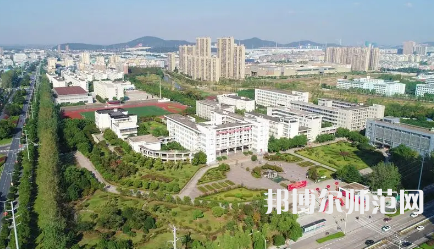 2023年馬鞍山師范高等專業(yè)學(xué)院五年制大專報名條件、招生對象