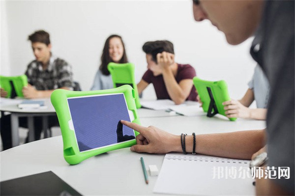 朝陽師范高等專科學(xué)校介紹、地址