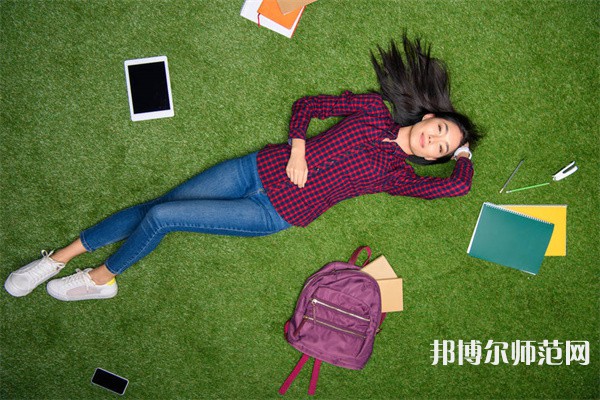 中南財經(jīng)政法師范大學(xué)南湖校區(qū)介紹、地址