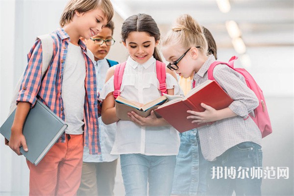 樂山振興中等幼兒師范職業(yè)學校介紹、地址